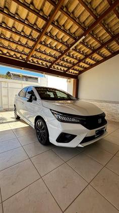 HONDA CITY 1.5 i-VTEC FLEX HATCH TOURING CVT HONDA CITY 1.5 i-VTEC FLEX HATCH TOURING CVT